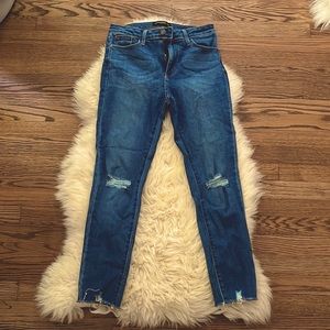 Skinny ripped blue jeans never worn